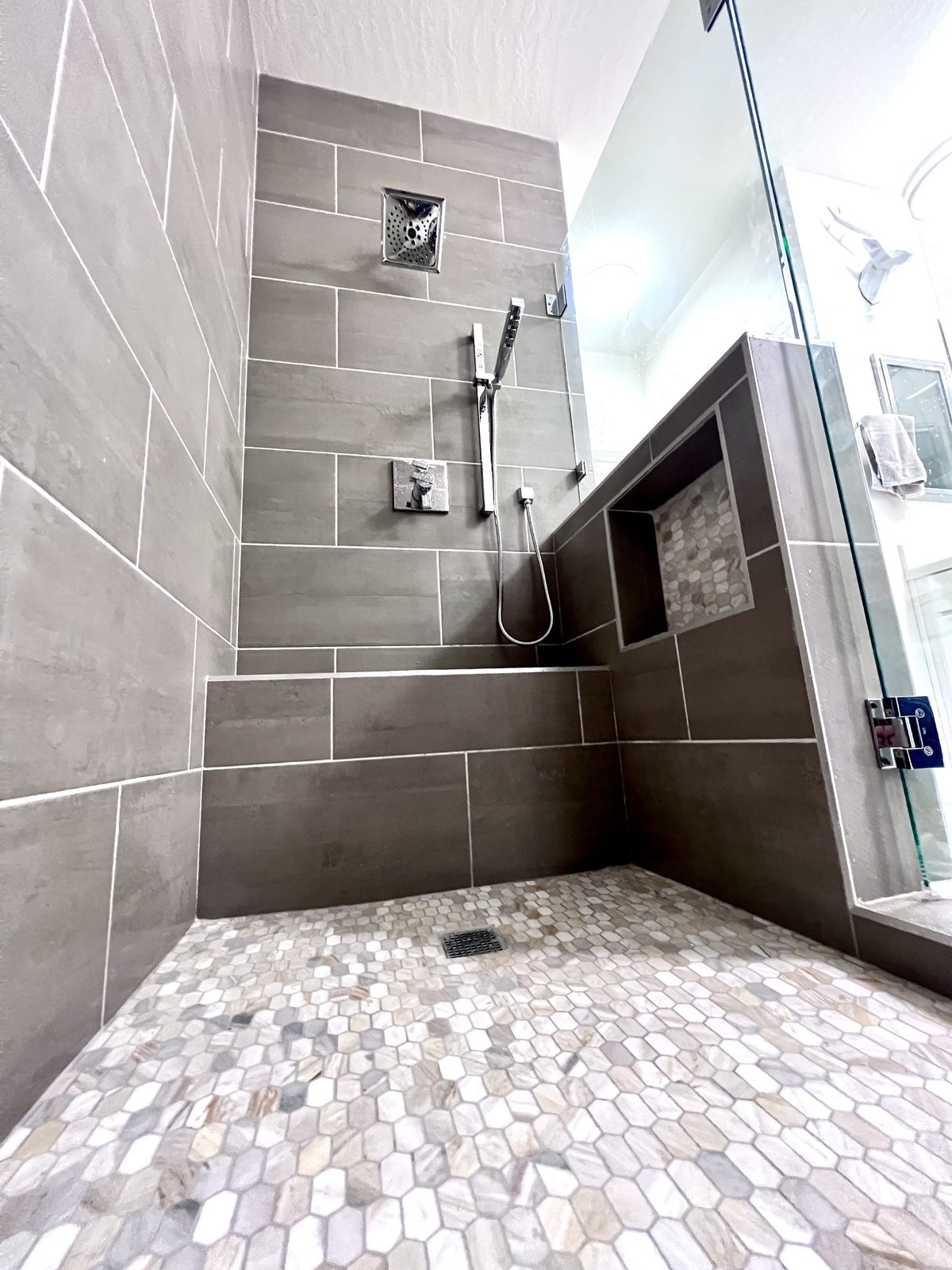 Bathrooms - ET Builders LLC