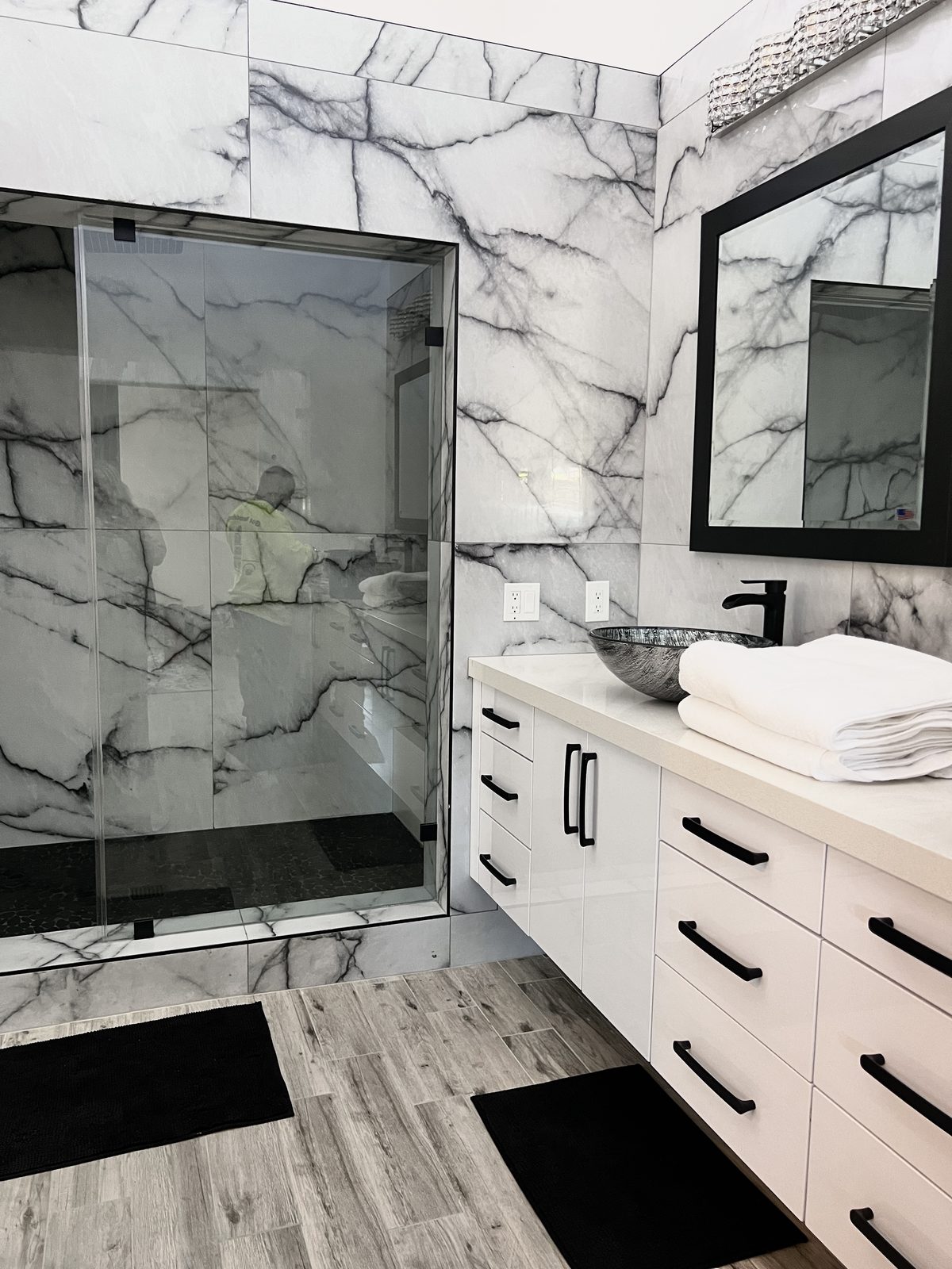Bathrooms - ET Builders LLC