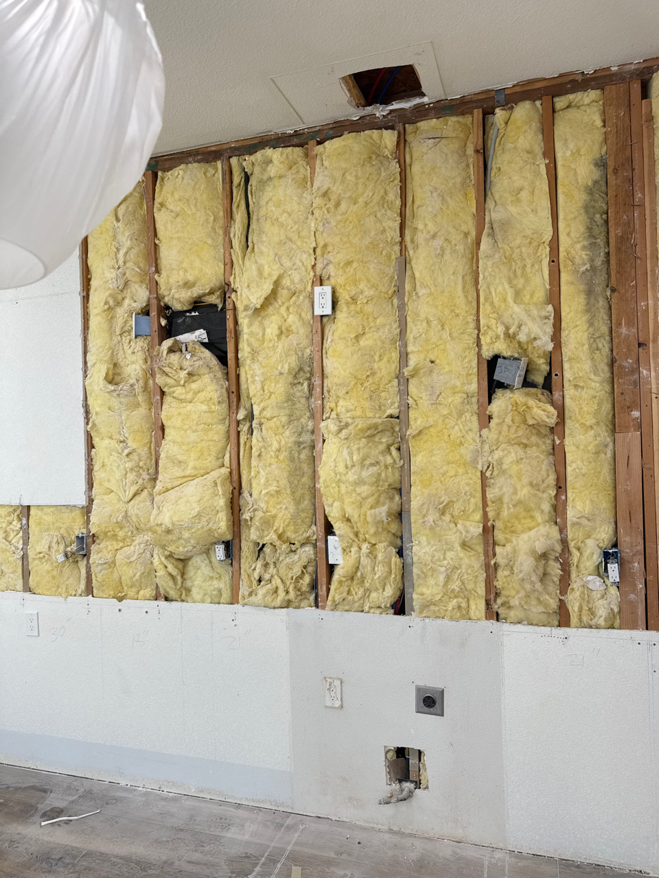 Kitchens & Counters - ET Builders LLC