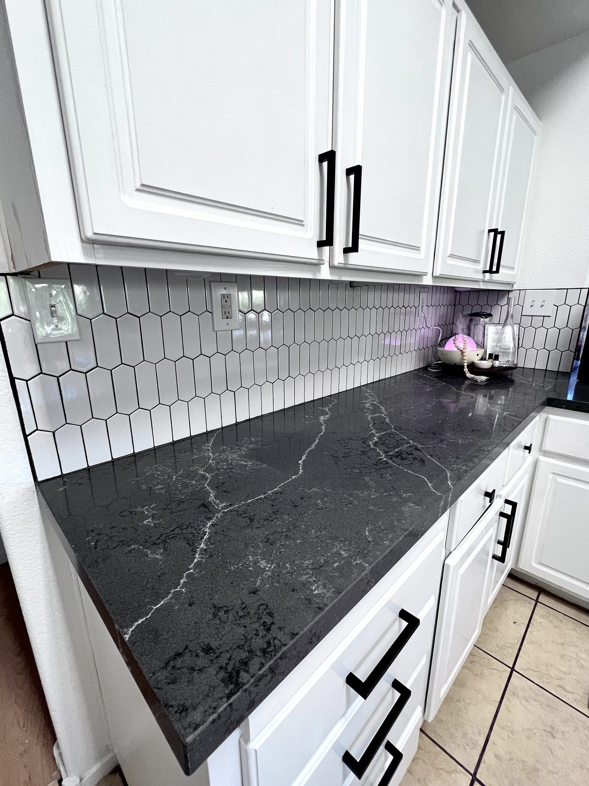 Kitchens & Counters - ET Builders LLC