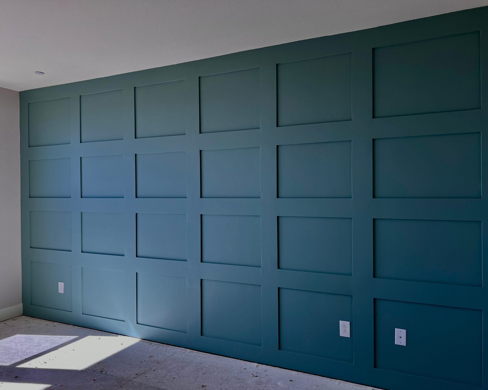 Custom Woodwork & Accent Walls - ET Builders LLC